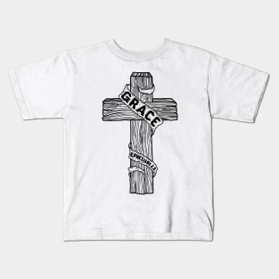 A wooden cross with the inscription "Grace" Kids T-Shirt